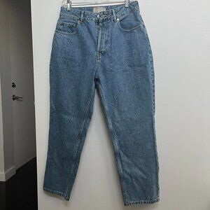 Everlane the curvy 90s cheeky straight leg jeans!